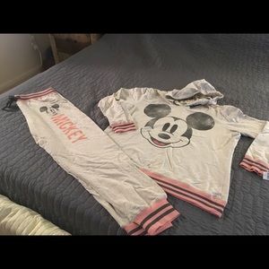Disney PARKS sweatsuit 2 piece NWT - top XXL bottom L